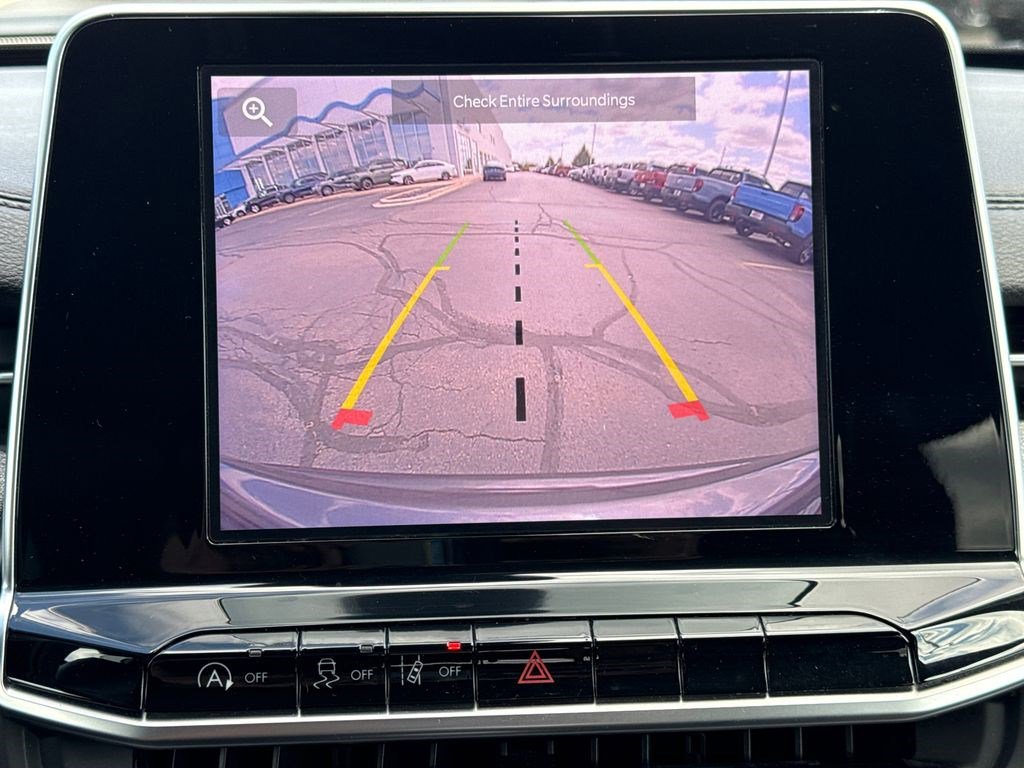 Used 2022 Jeep Compass Latitude FWD image 29