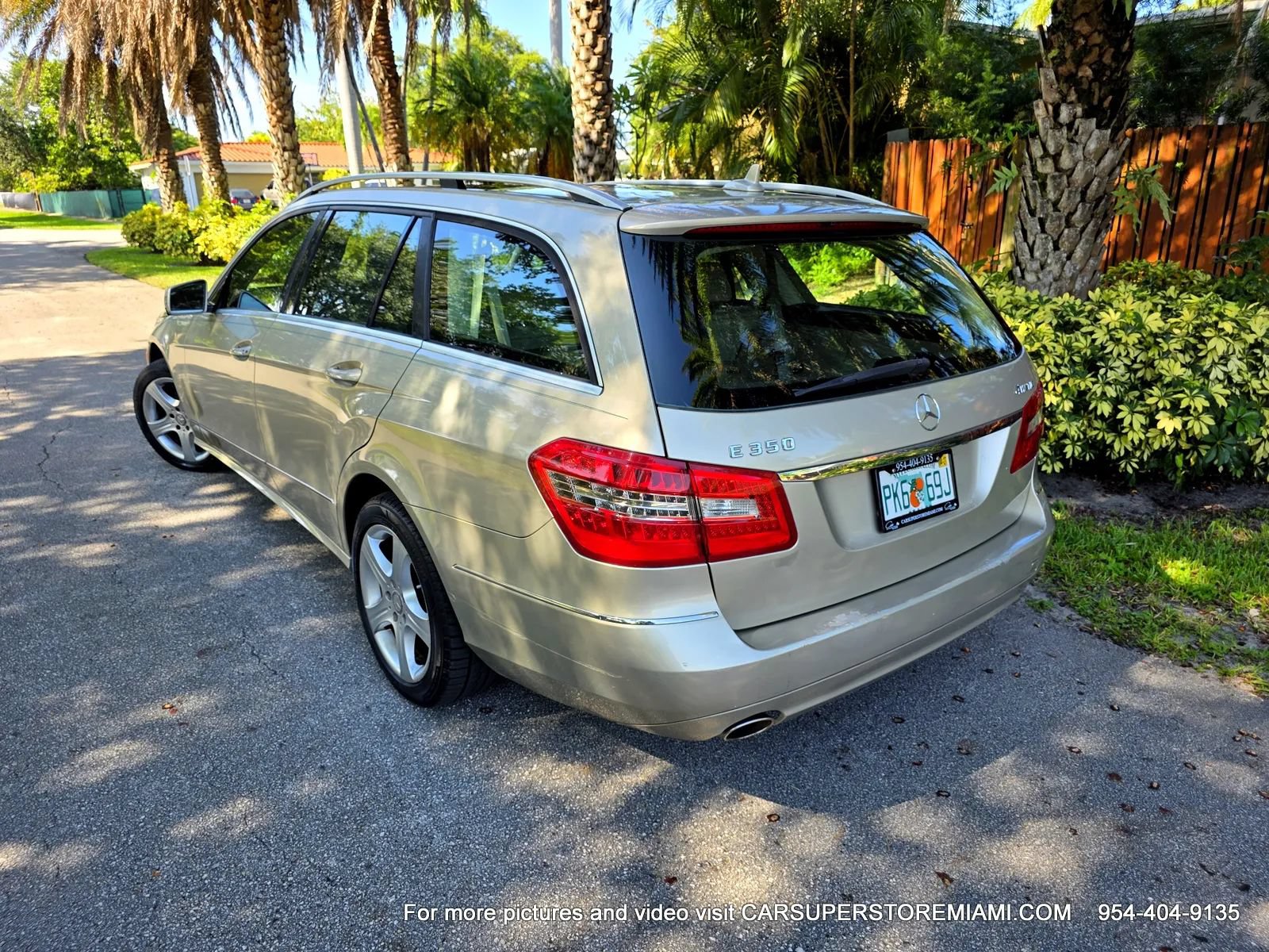 Used 2011 Mercedes-Benz E 350 4MATIC Wagon image 15