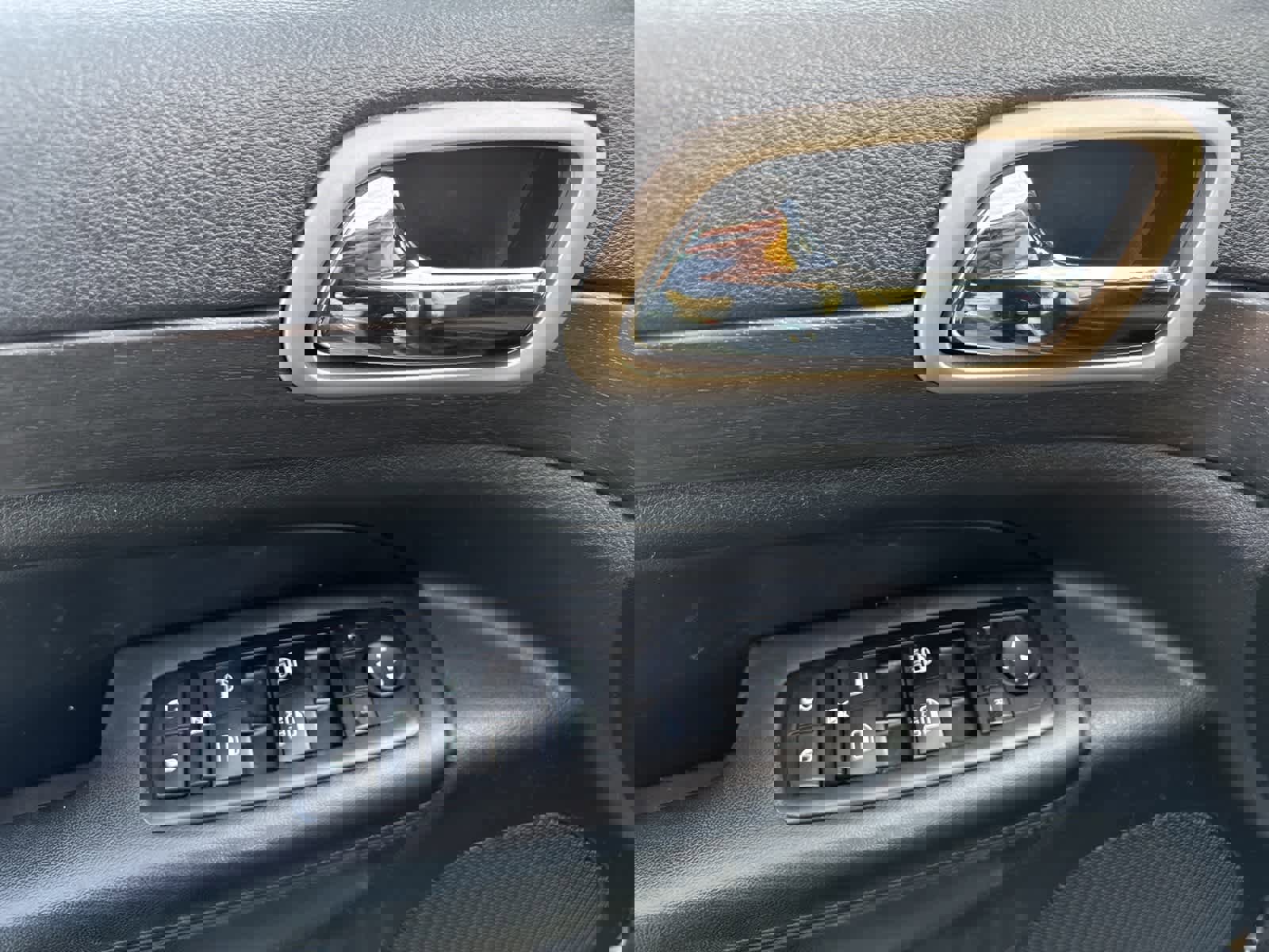 Used 2015 Jeep Grand Cherokee Laredo w/ Quick Order Package 23E image 18