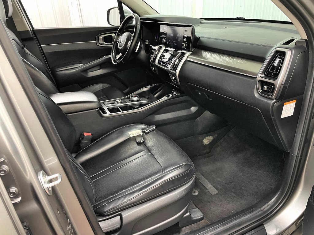 Used 2021 Kia Sorento S image 38
