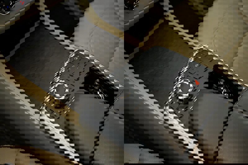 Used 2016 Mercedes-Benz GL 320 BlueTEC 4MATIC image 35