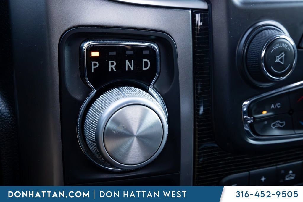 Used 2017 RAM 1500 Limited RWD image 9