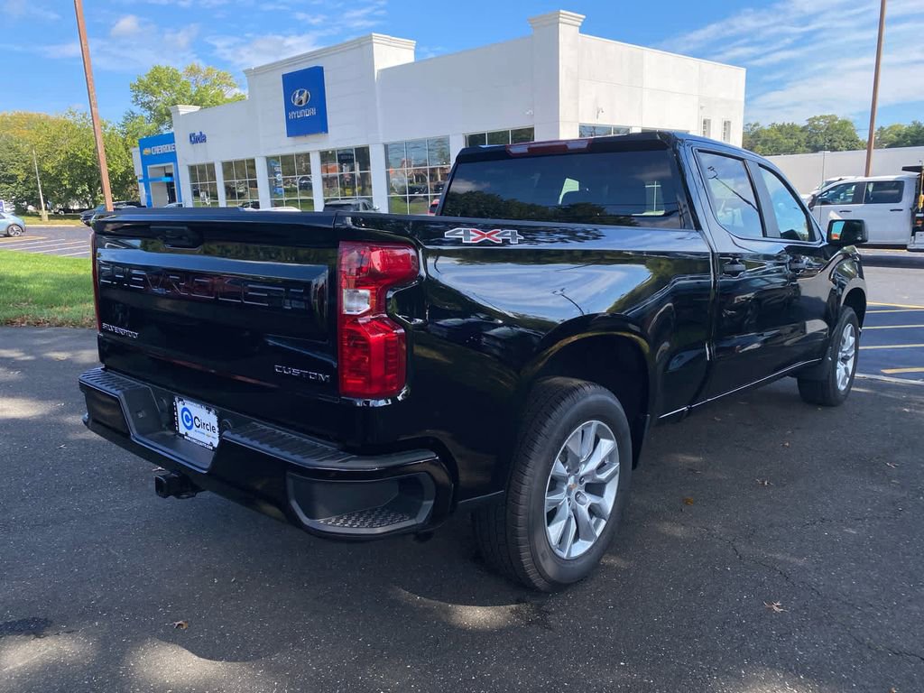 New 2026 Chevrolet Silverado 1500 Custom image 4