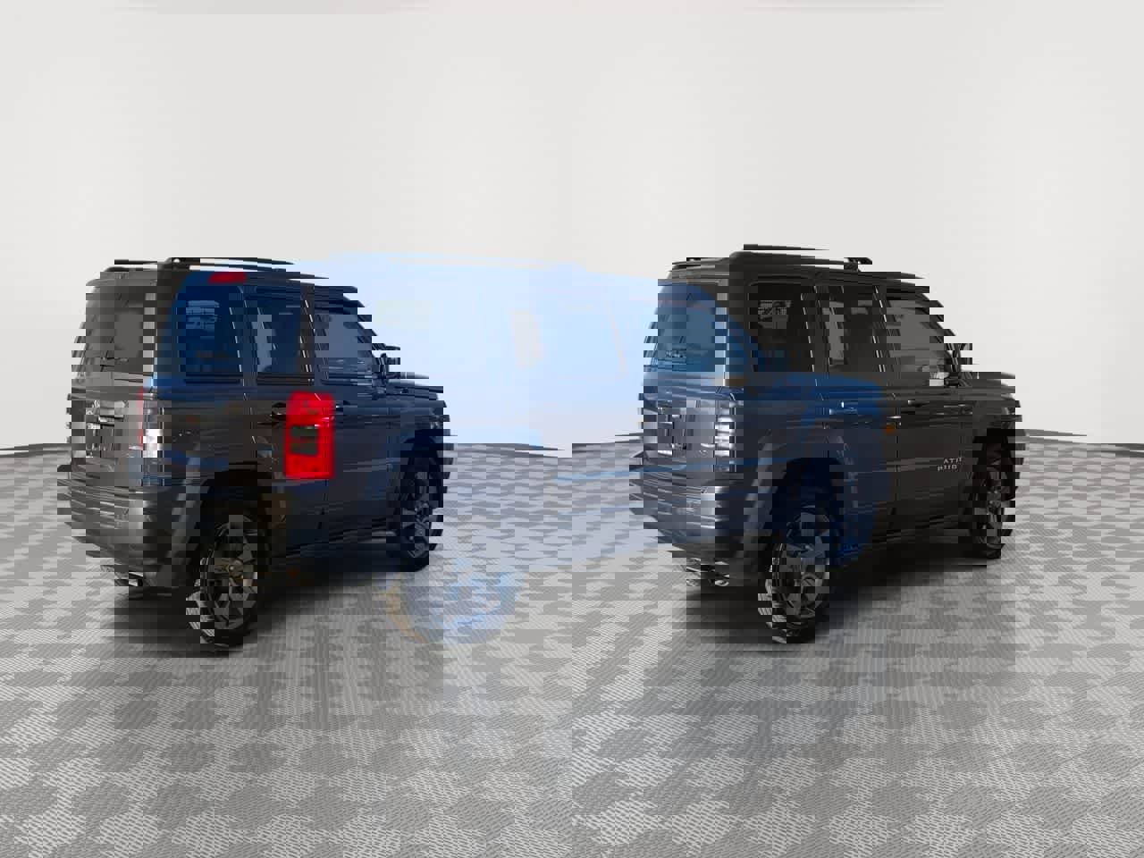 Used 2015 Jeep Patriot High Altitude image 8