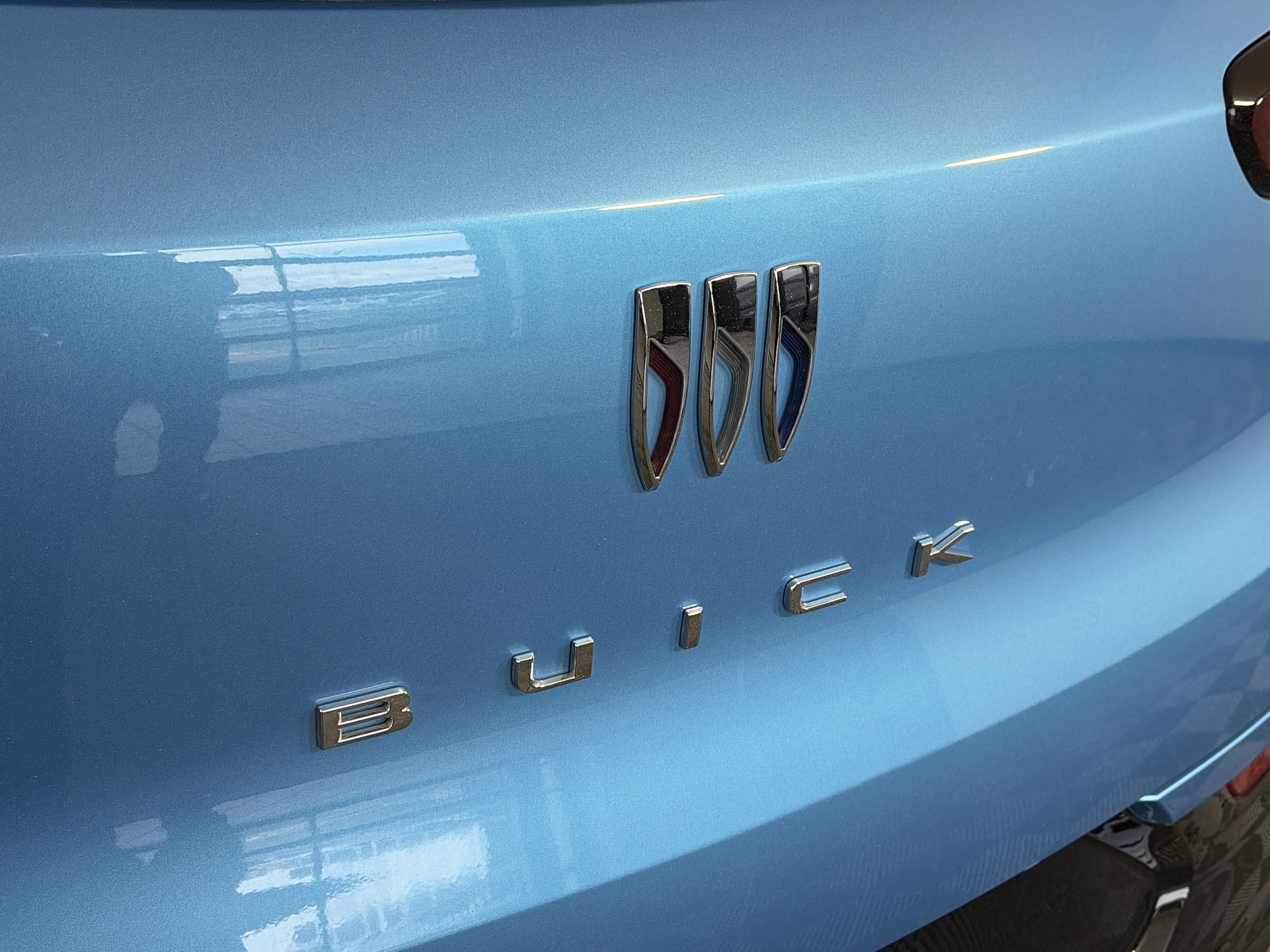 Used 2026 Buick Encore GX Sport Touring w/ Comfort Package image 17