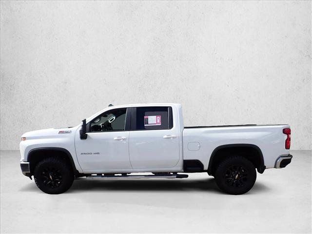 Used 2023 Chevrolet Silverado 2500 LT w/ Convenience Package AWD/4WD image 2