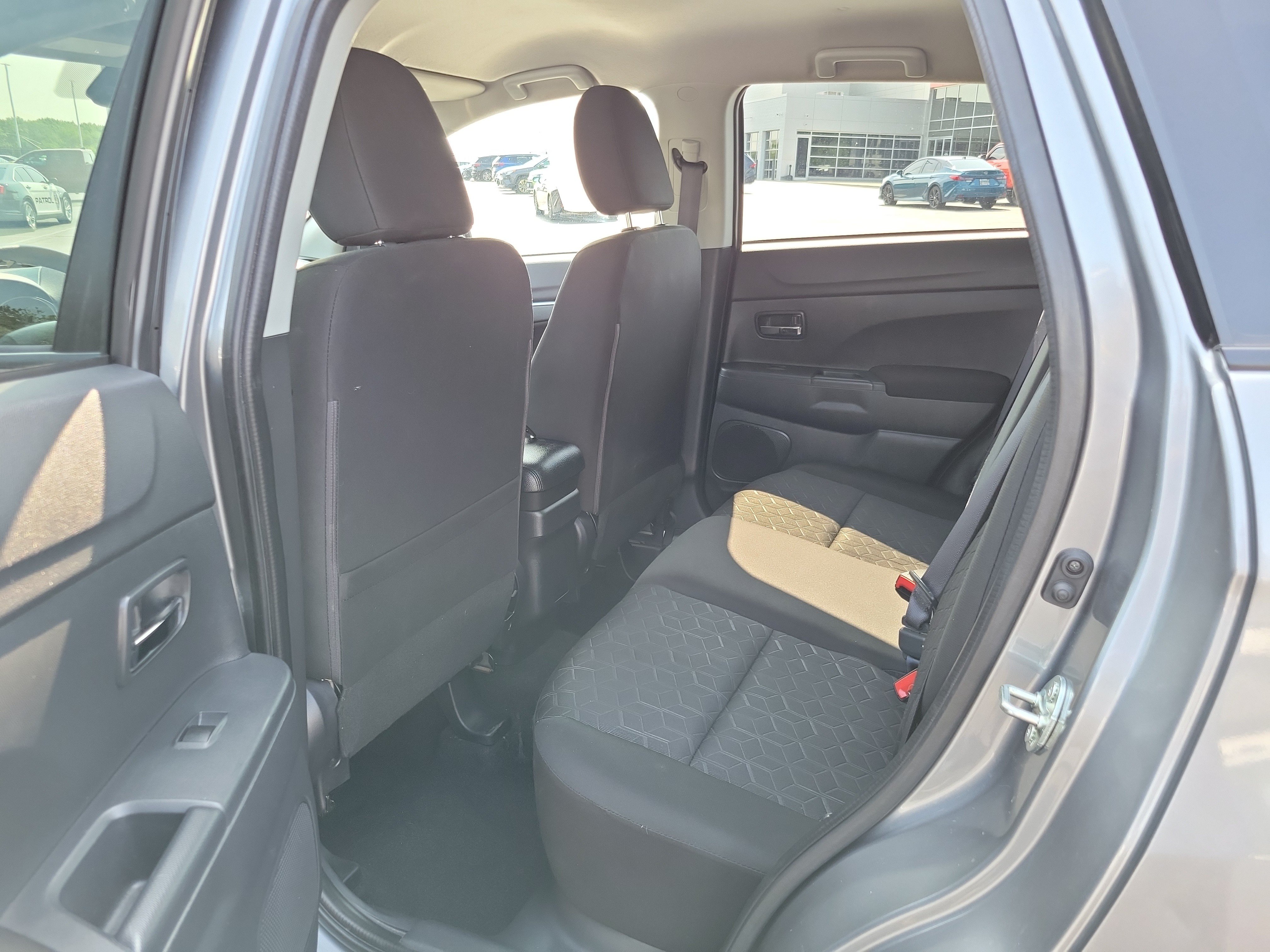 Used 2024 Mitsubishi Outlander Sport ES AWD/4WD image 12
