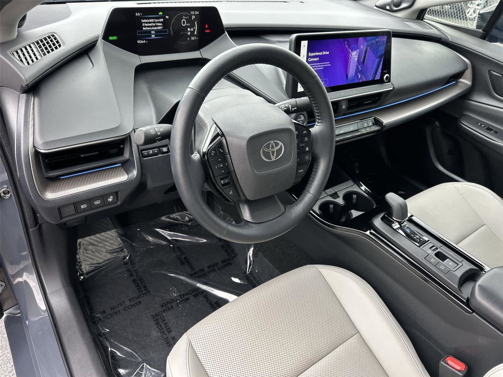 Used 2025 Toyota Prius Limited w/ Limited Premium Package AWD/4WD image 2