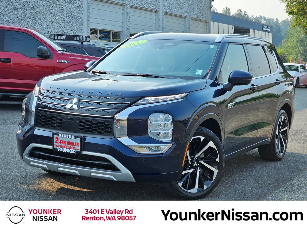 Used 2023 Mitsubishi Outlander SEL 40th Anniversary AWD/4WD image 1