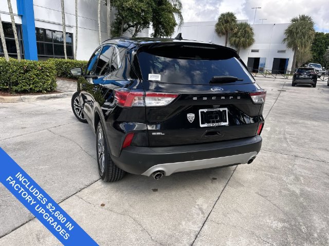 Used 2022 Ford Escape SEL FWD image 12