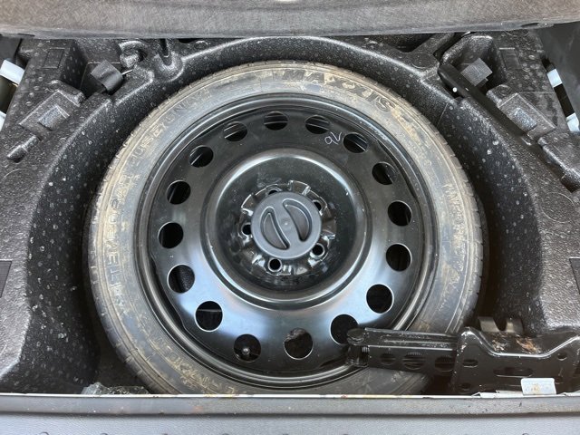 Used 2017 GMC Terrain SLE image 41