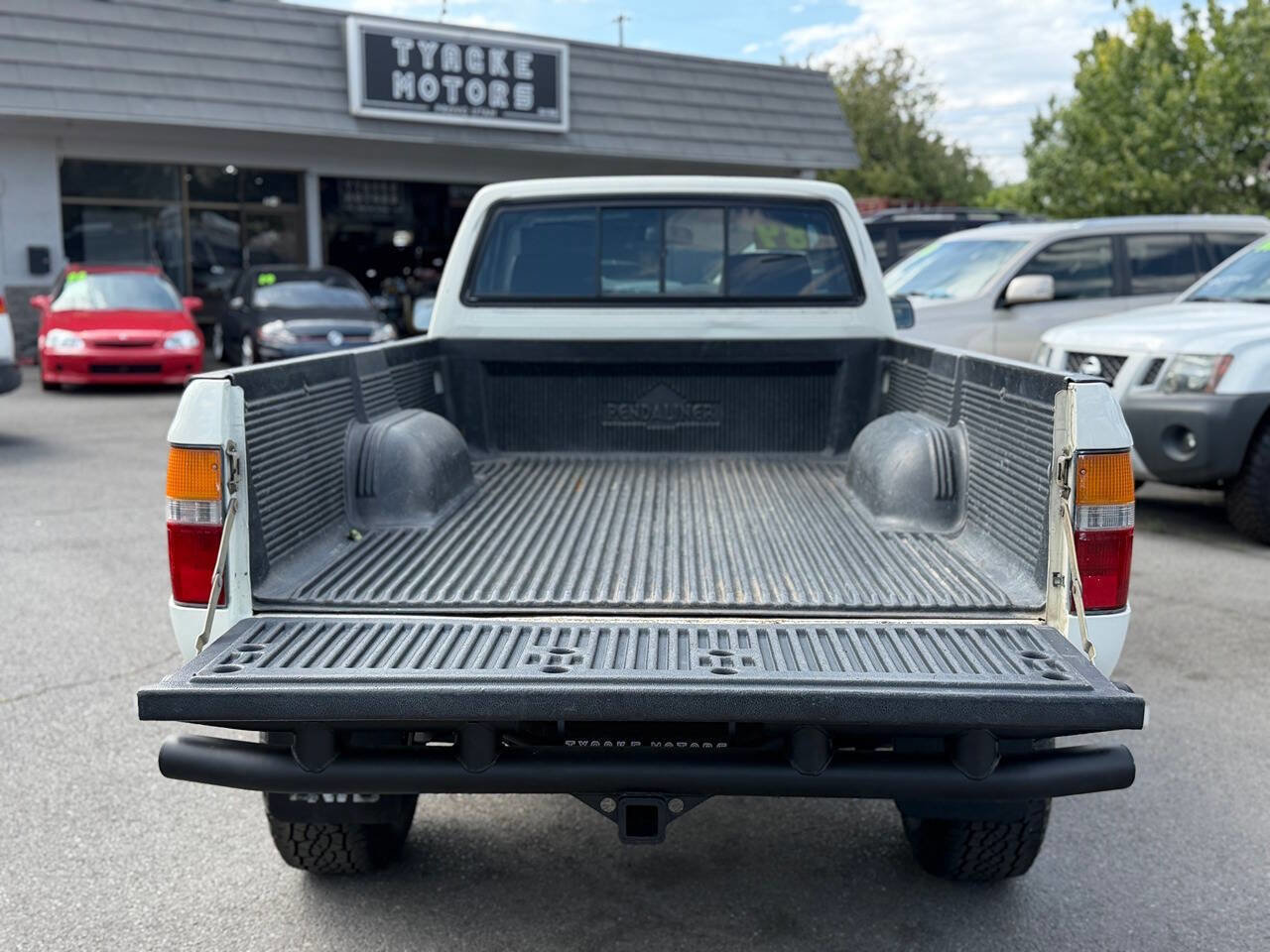 Used 1989 Toyota Pickup Deluxe AWD/4WD image 61