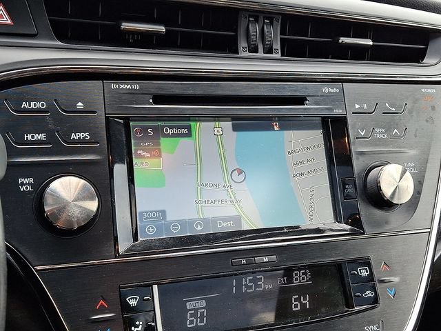 Used 2016 Toyota Avalon XLE Premium FWD image 17