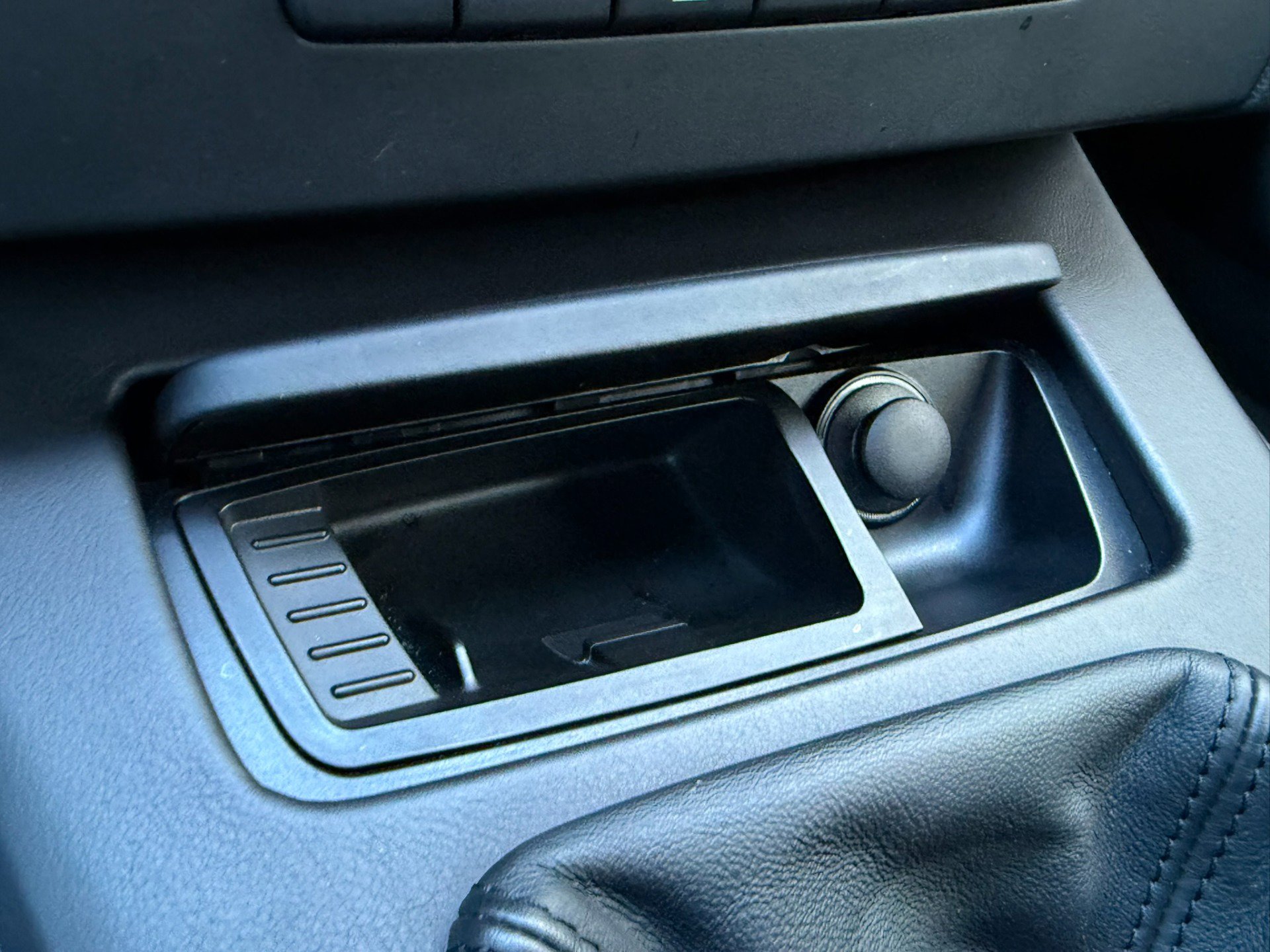 Used 2013 BMW M3 Coupe image 25