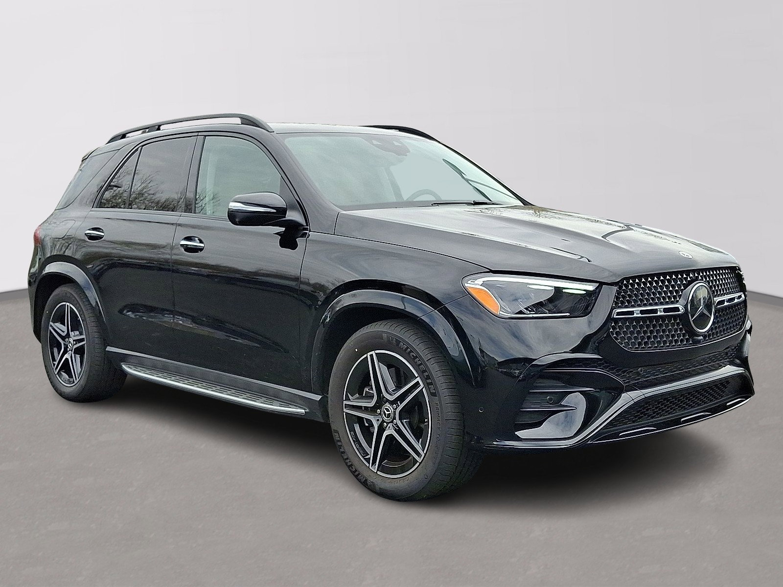 Used 2026 Mercedes-Benz GLE 450 4MATIC image 3