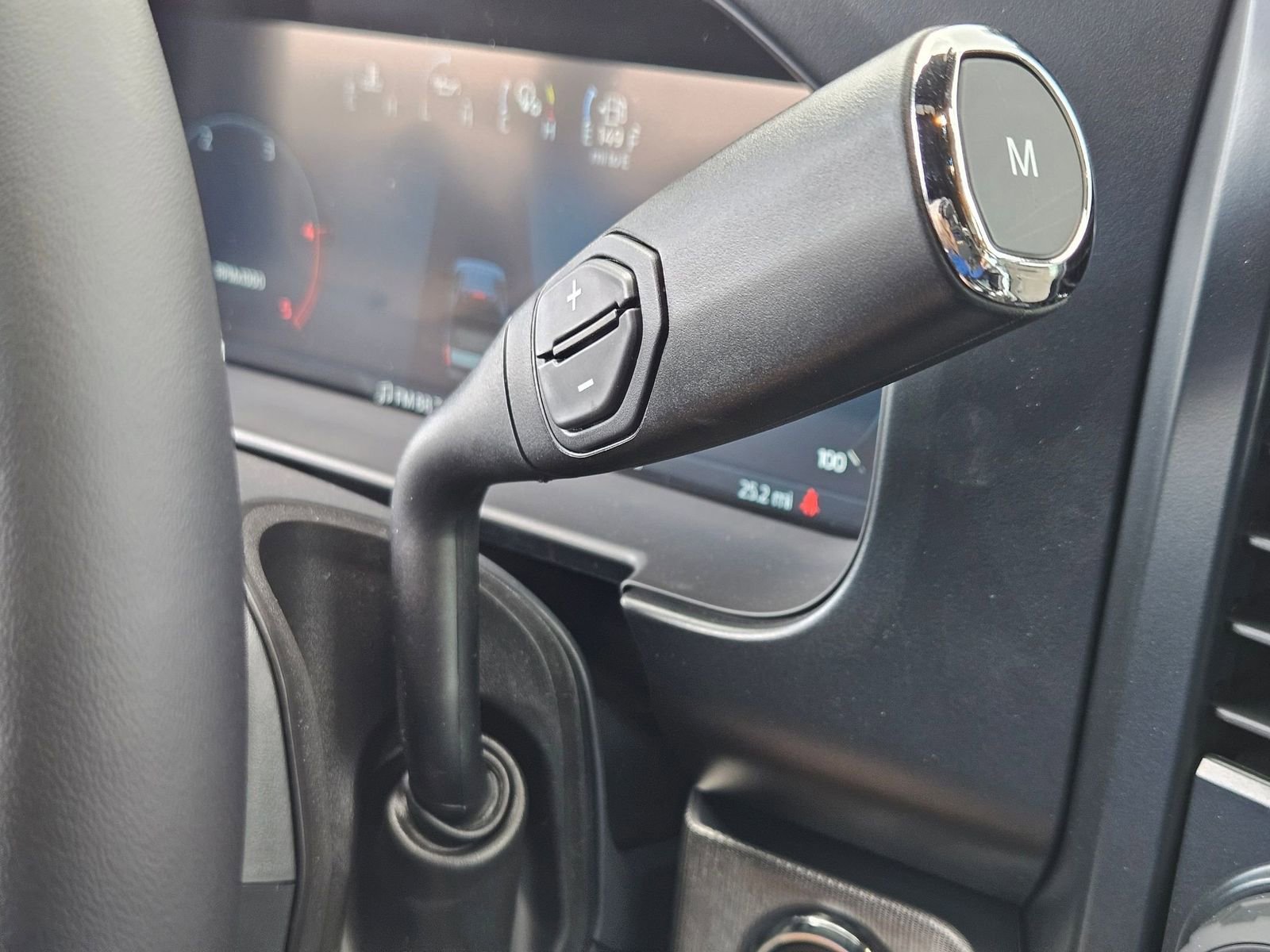 New 2025 Ford F250 Platinum image 15