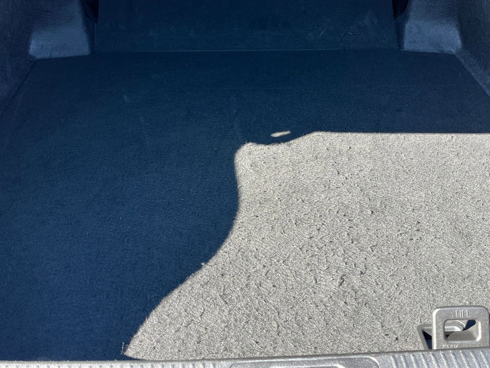 Used 2025 Toyota Camry LE image 31