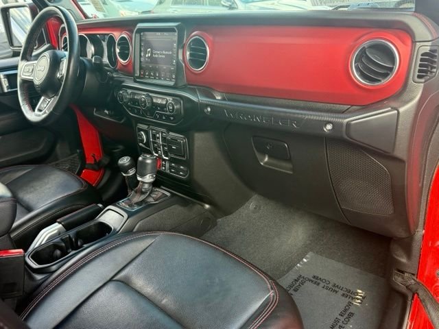 Used 2022 Jeep Wrangler Unlimited Rubicon w/ LED Lighting Group AWD/4WD image 25