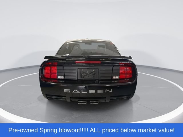 Used 2005 Ford Mustang GT Premium RWD image 2