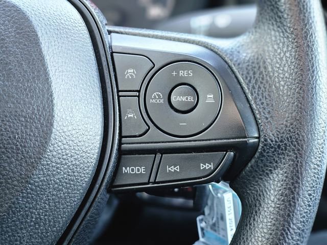 Used 2024 Toyota Corolla LE image 18
