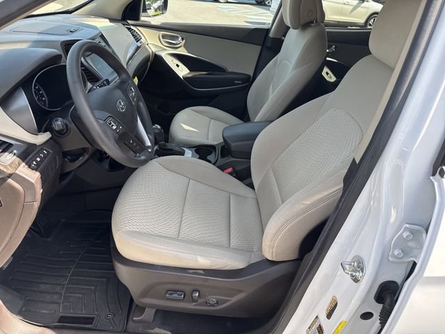 Used 2018 Hyundai Santa Fe Sport w/ 2.4L Value Package 02 image 9
