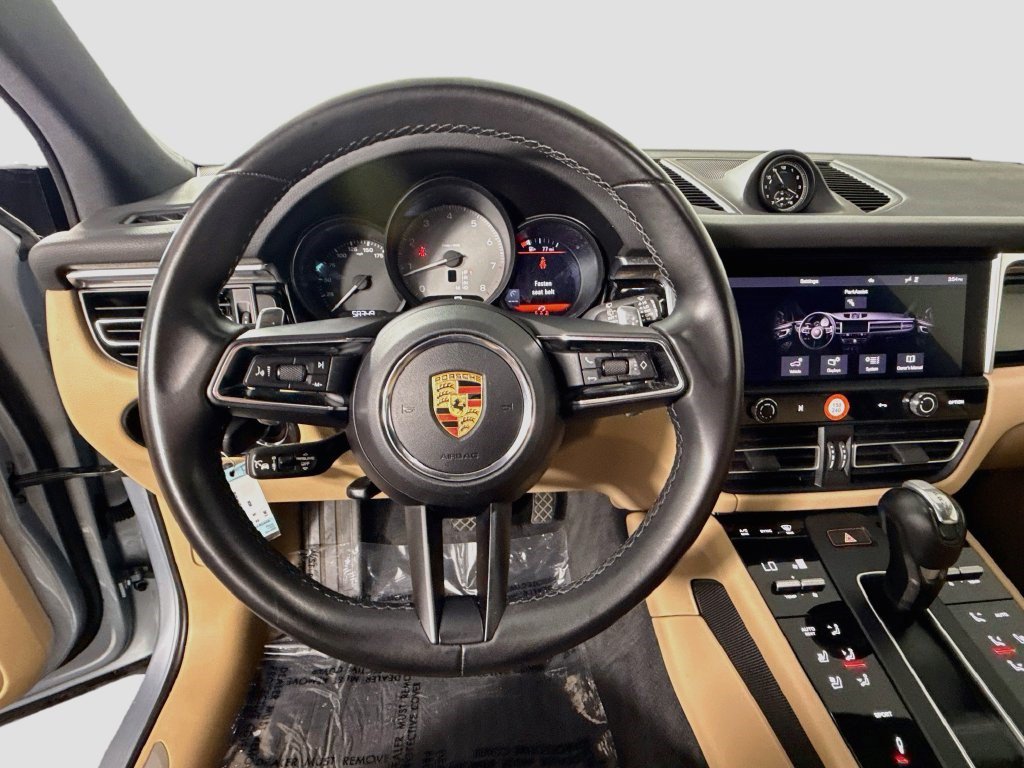 Used 2023 Porsche Macan S AWD/4WD image 12
