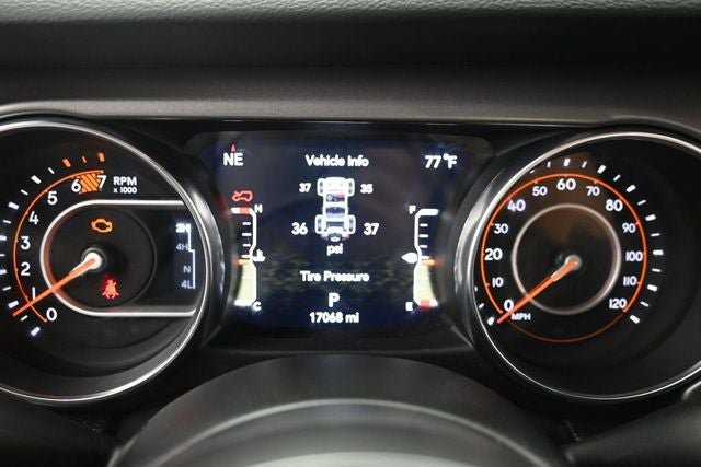 Used 2023 Jeep Wrangler Sport AWD/4WD image 18