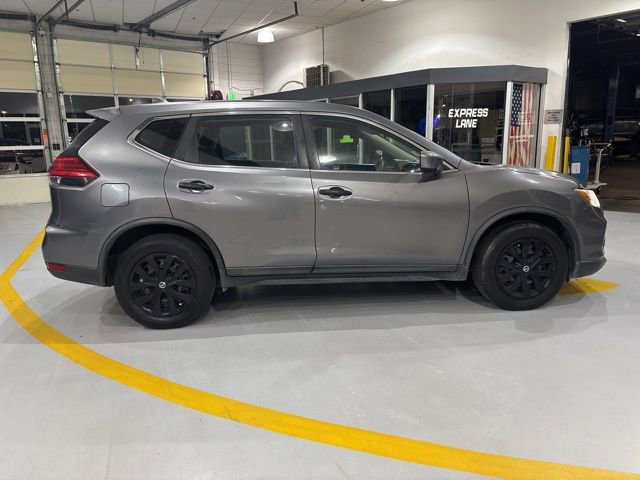 Used 2017 Nissan Rogue S image 7