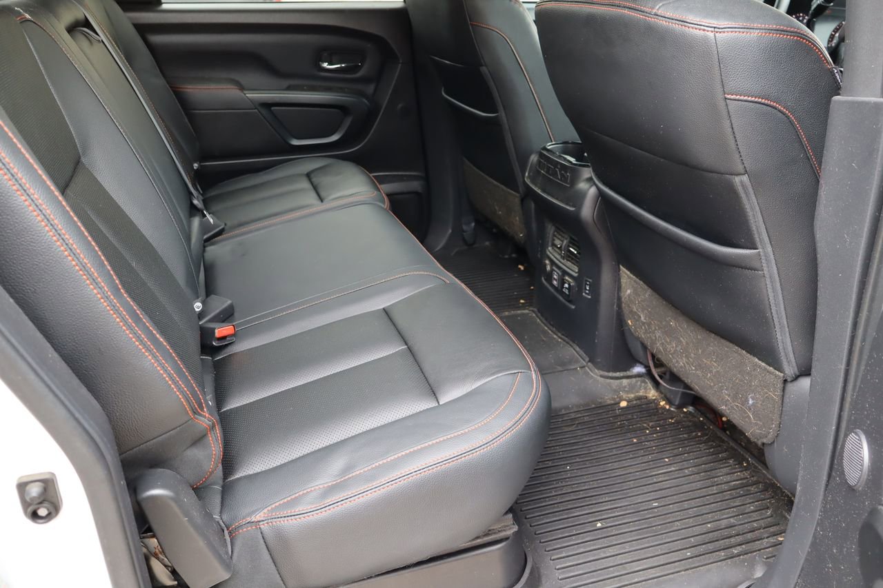 Used 2024 Nissan Titan PRO-4X w/ Pro-4x Convenience Package image 18