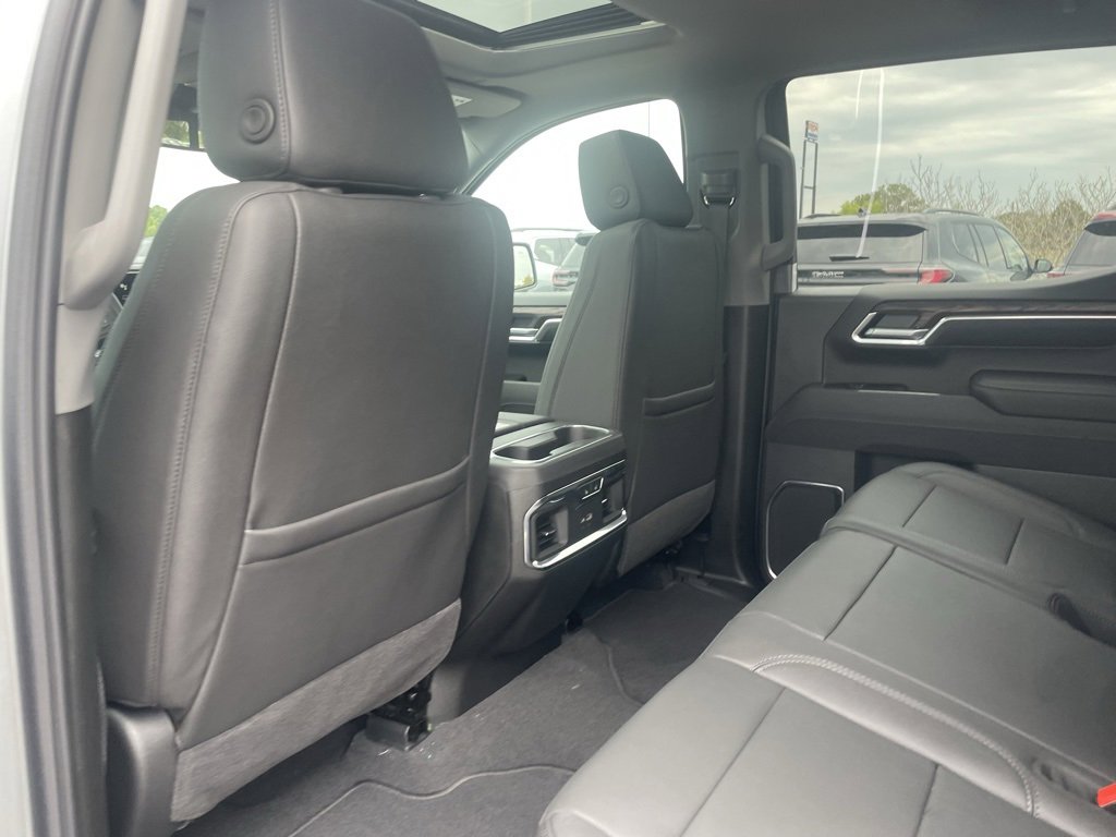 New 2026 GMC Sierra 1500 SLT w/ SLT Premium Plus Package image 27