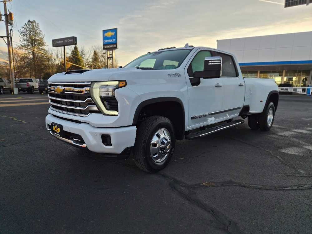 New 2026 Chevrolet Silverado 3500 High Country w/ High Country Premium Package