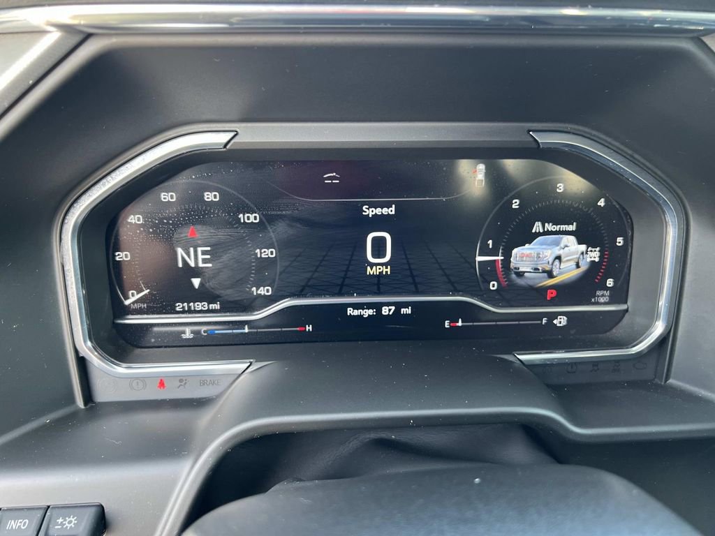 Used 2025 GMC Sierra 1500 Denali w/ Denali Reserve Package image 18