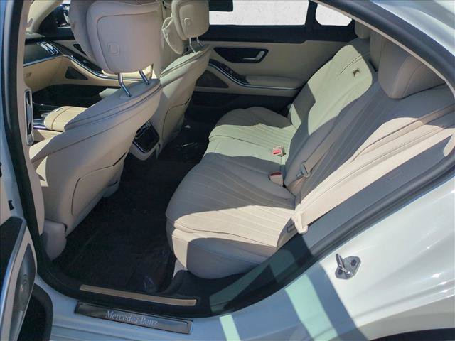 Certified 2022 Mercedes-Benz S 500 4MATIC image 21