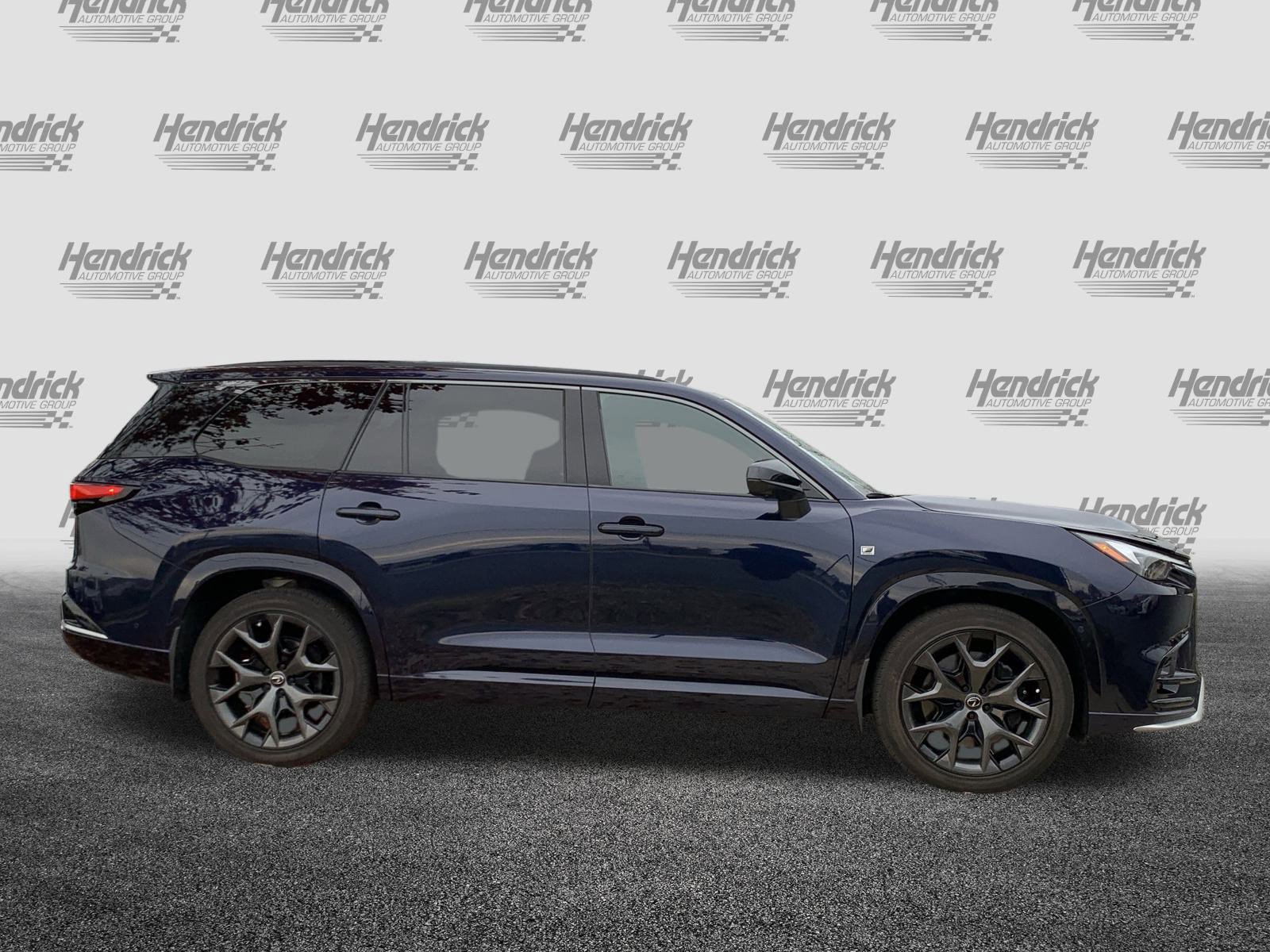 Used 2024 Lexus TX 500h AWD w/ Technology Package image 11