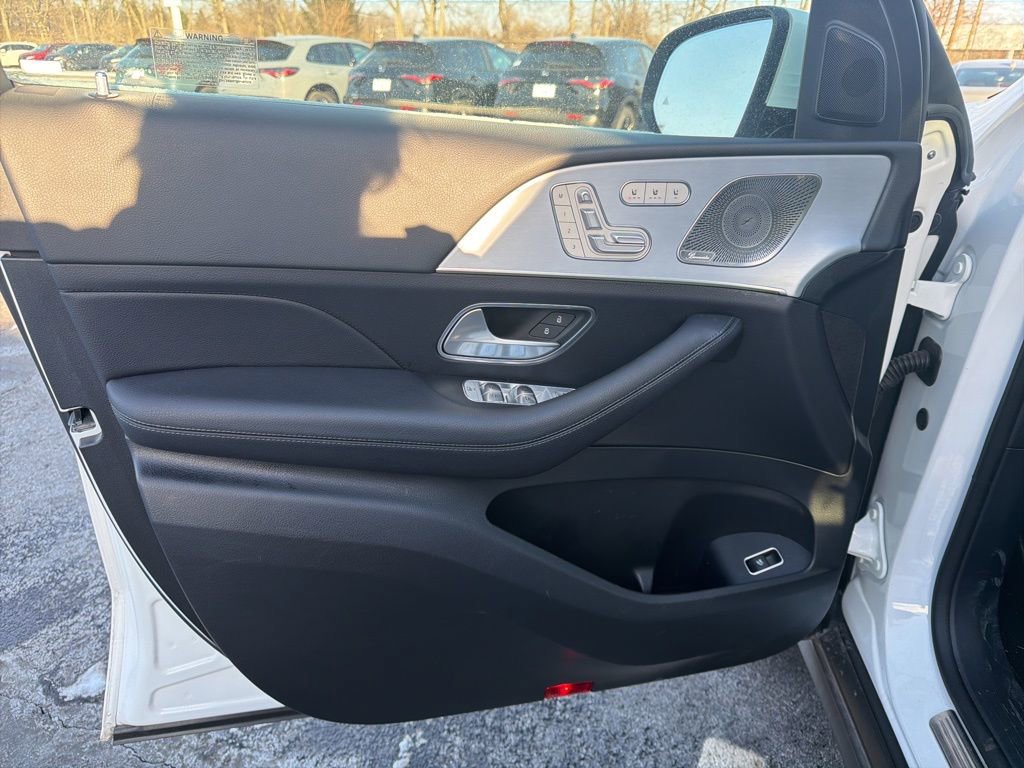 Used 2025 Mercedes-Benz GLE 350 4MATIC image 19