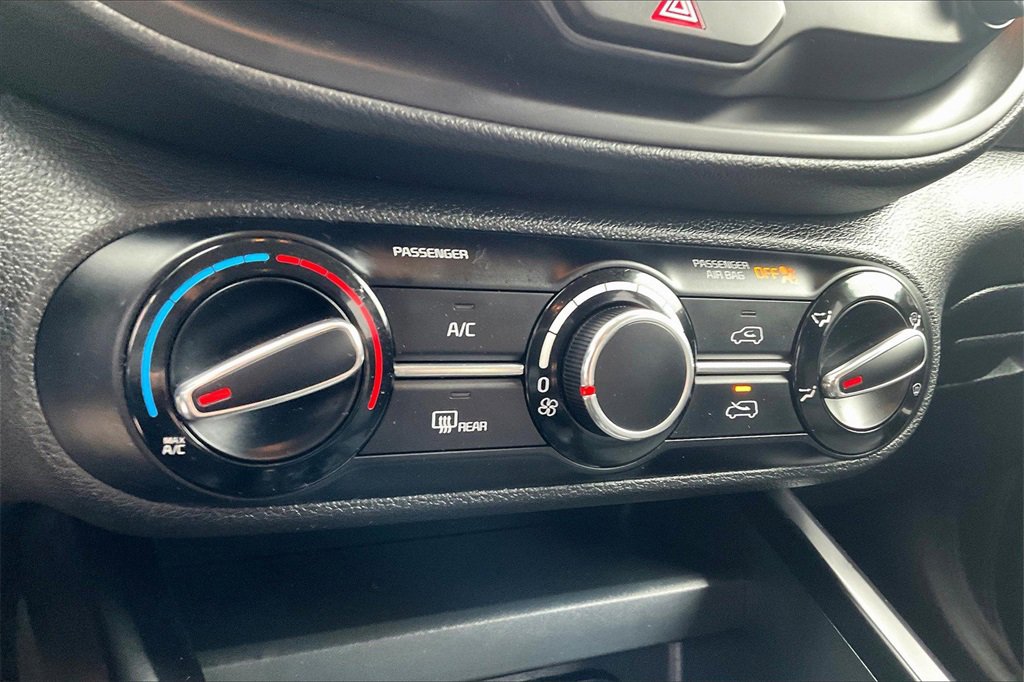 Certified 2023 Kia Soul LX w/ LX Technology Package image 30