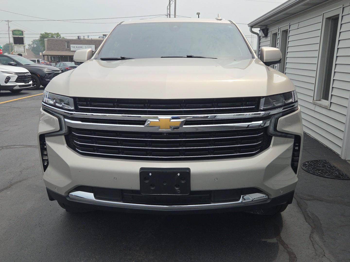 Used 2021 Chevrolet Tahoe LT w/ LT Signature Package AWD/4WD image 4