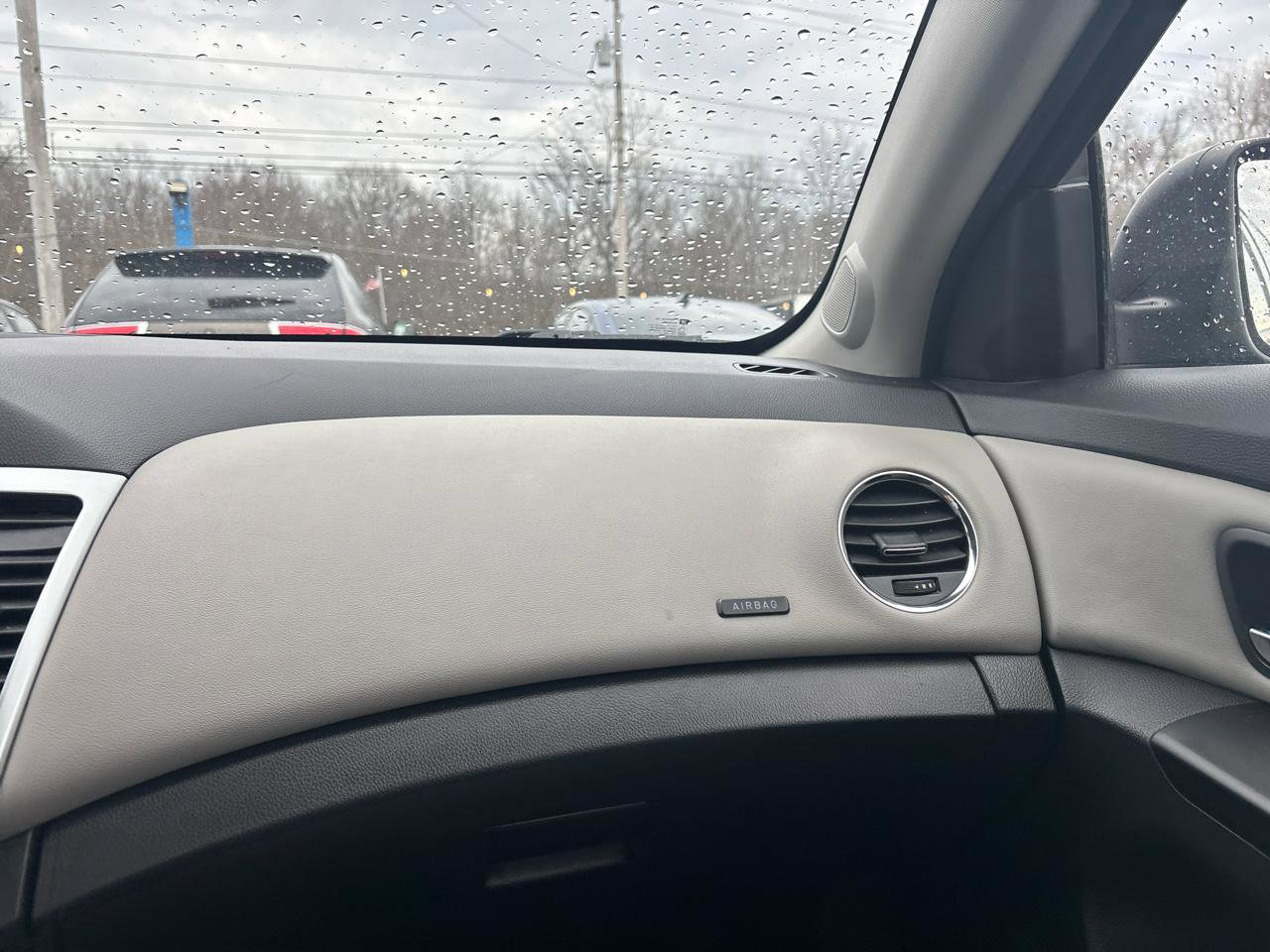 Used 2015 Chevrolet Cruze LS FWD image 36