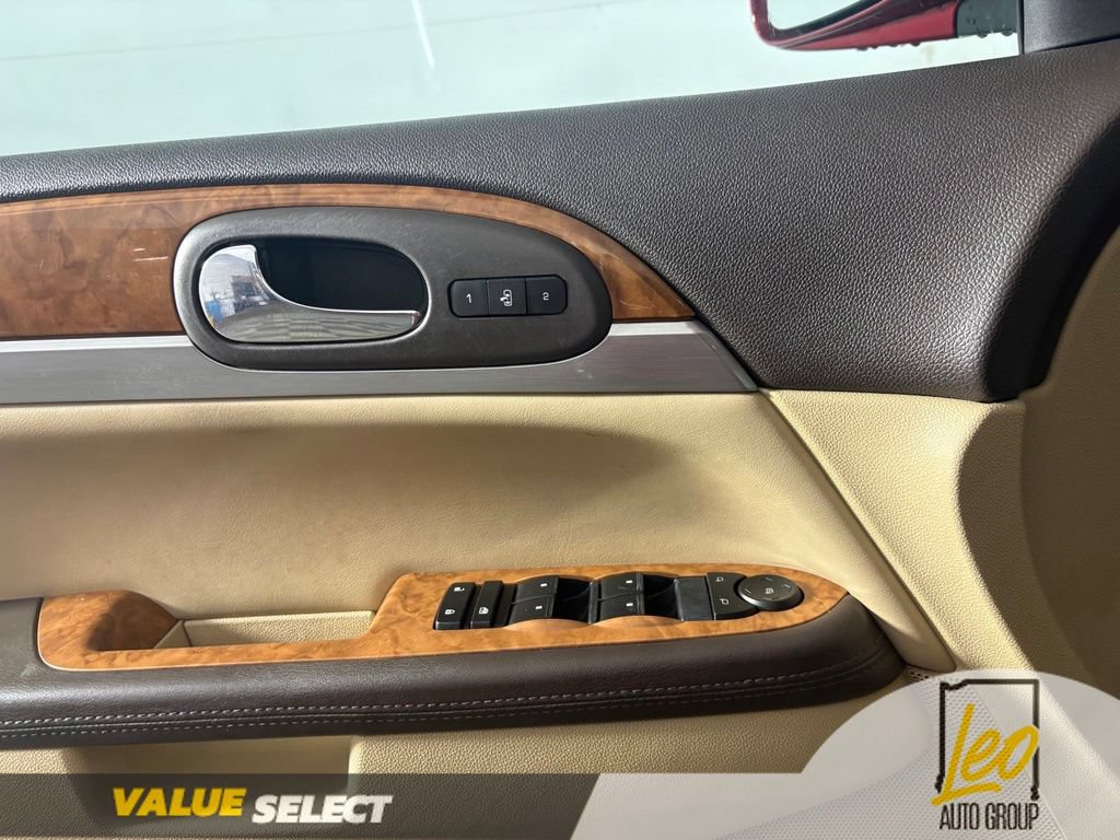 Used 2012 Buick Enclave Leather FWD image 18