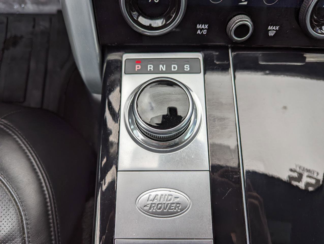 Used 2022 Land Rover Range Rover P525 Westminster Edition image 24