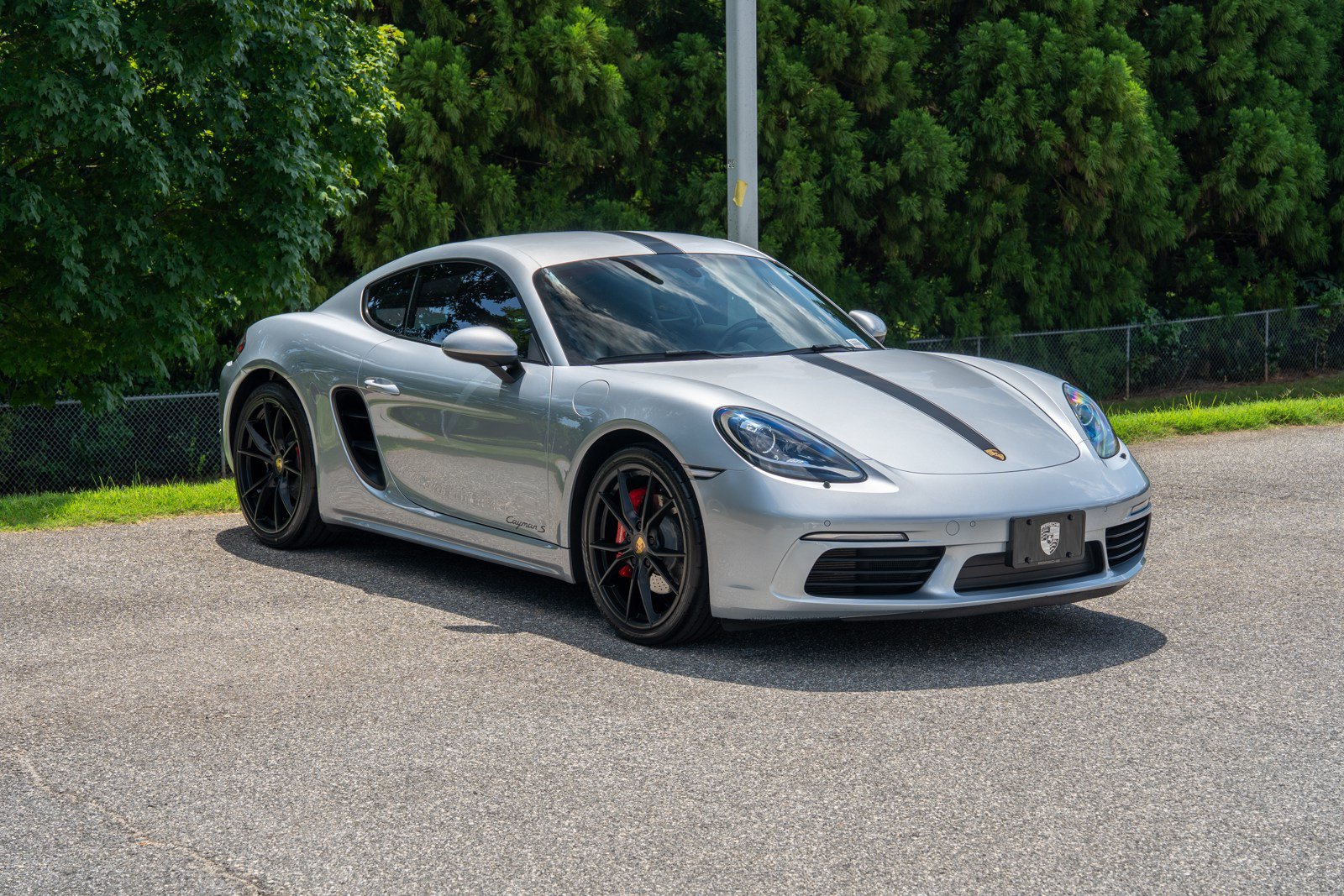 Used 2018 Porsche 718 Cayman S RWD image 9