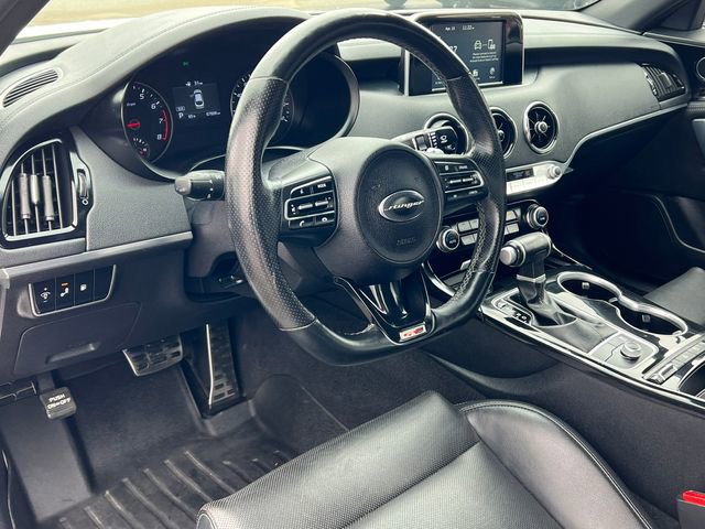 Used 2020 Kia Stinger GT-Line image 18