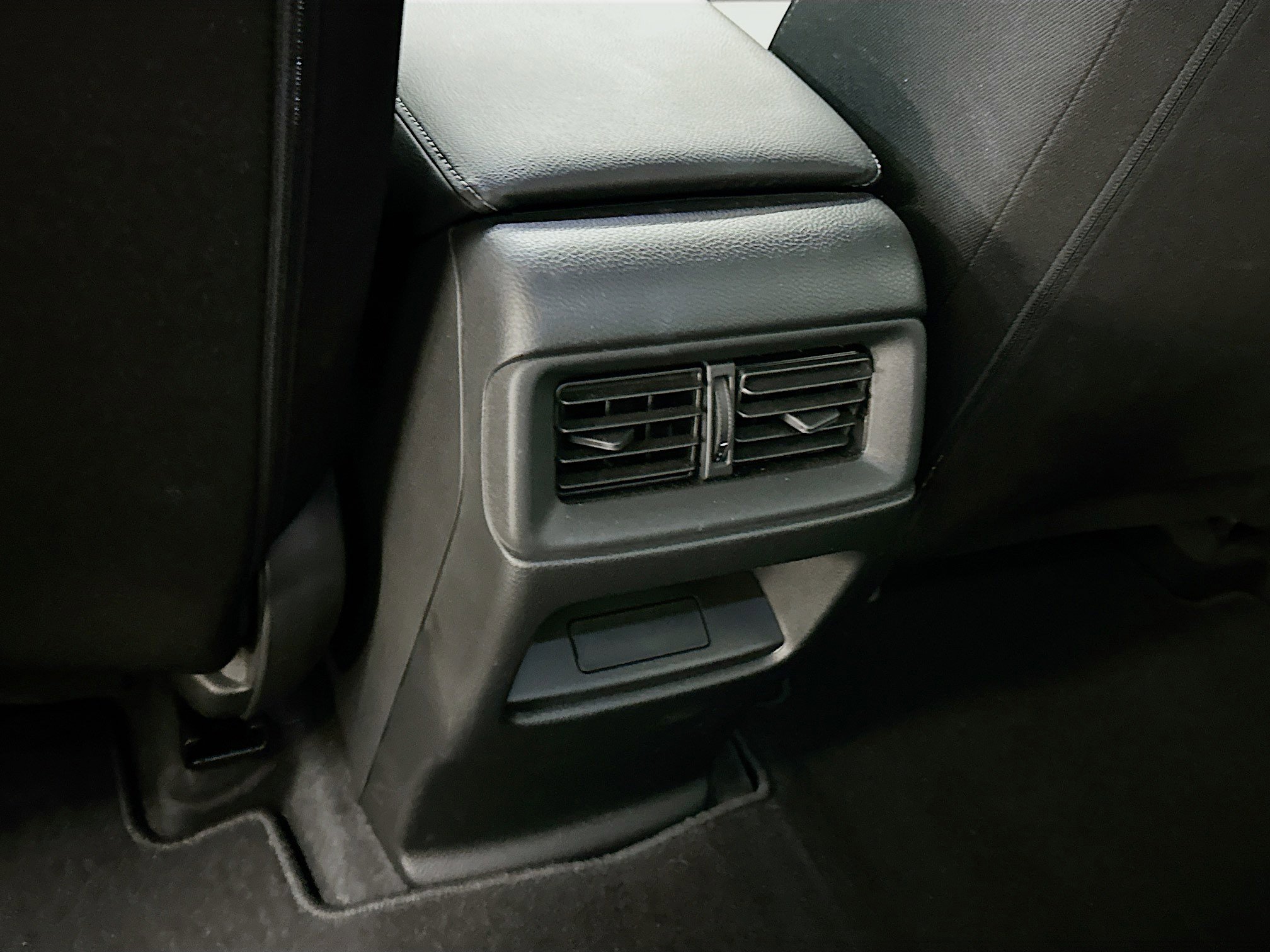 Used 2023 Honda CR-V LX image 27