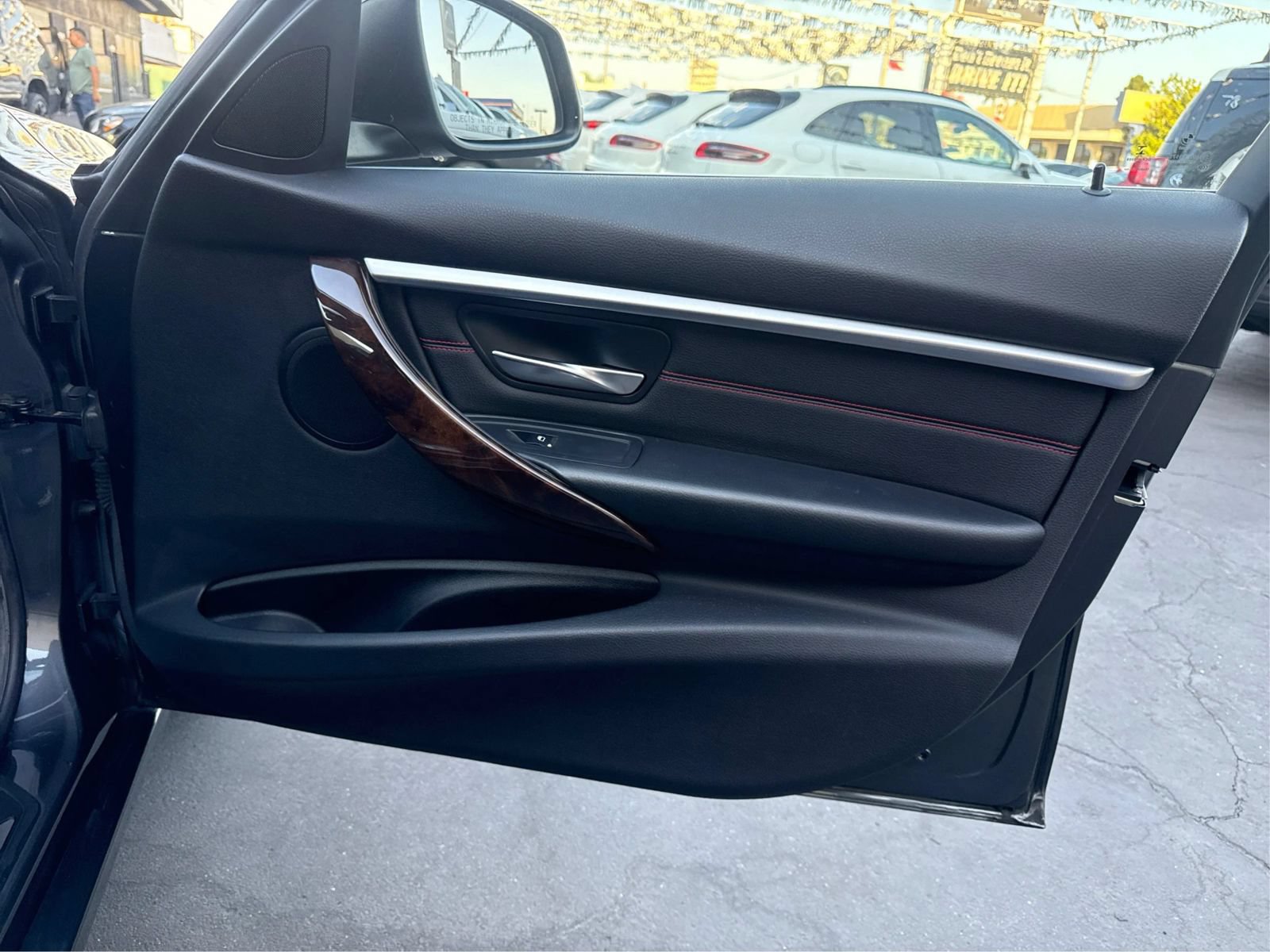 Used 2017 BMW 330i Sedan RWD image 21