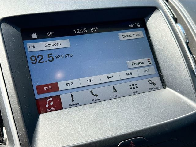 Used 2016 Ford Edge SEL w/ Equipment Group 201A AWD/4WD image 19