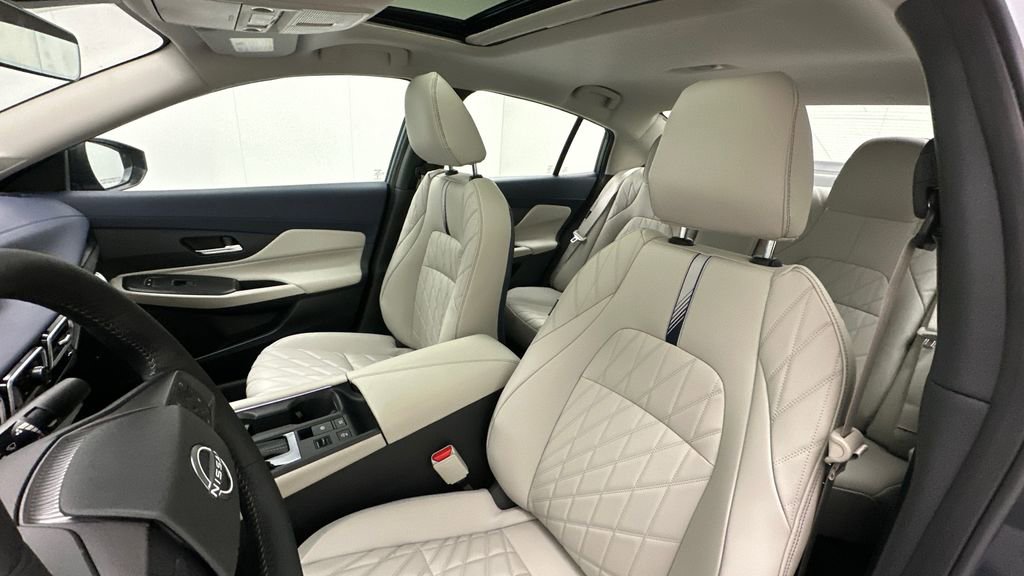 New 2026 Nissan Sentra SL w/ Floor Mat Package FWD image 9