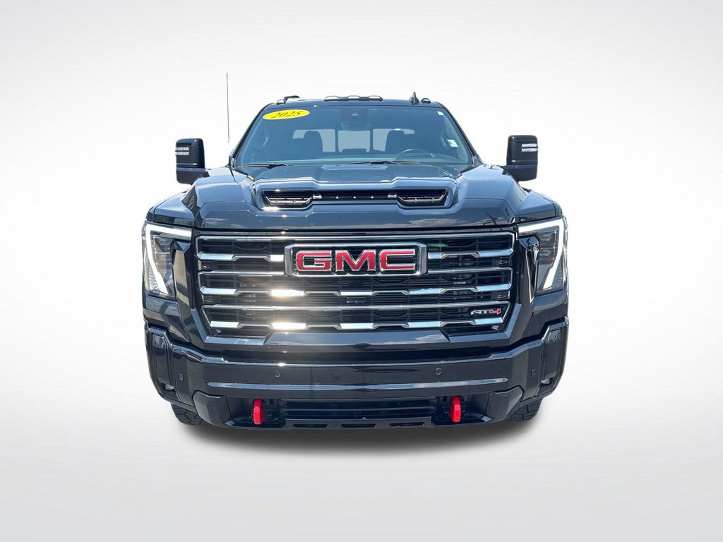 Used 2025 GMC Sierra 2500 AT4 w/ AT4 Premium Plus Package AWD/4WD image 8