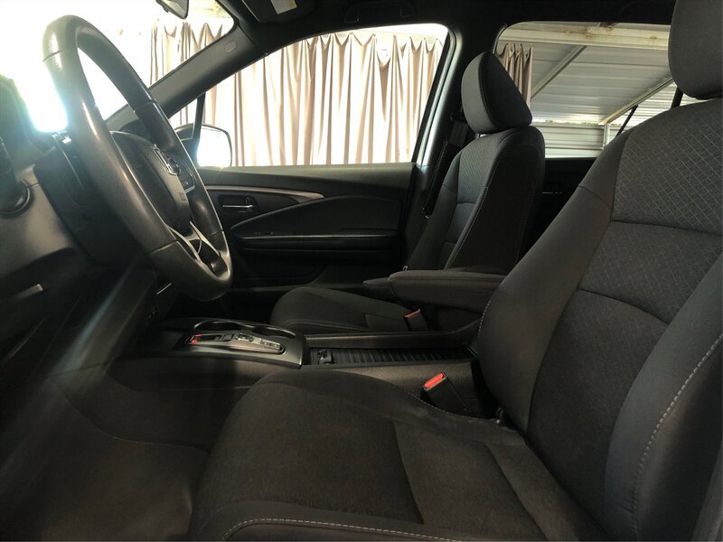 Used 2021 Honda Passport Sport image 9