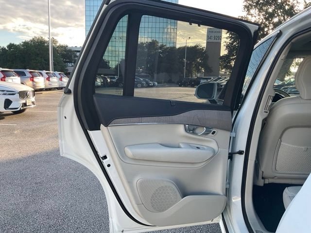 Certified 2024 Volvo XC90 T8 Ultimate AWD/4WD image 20