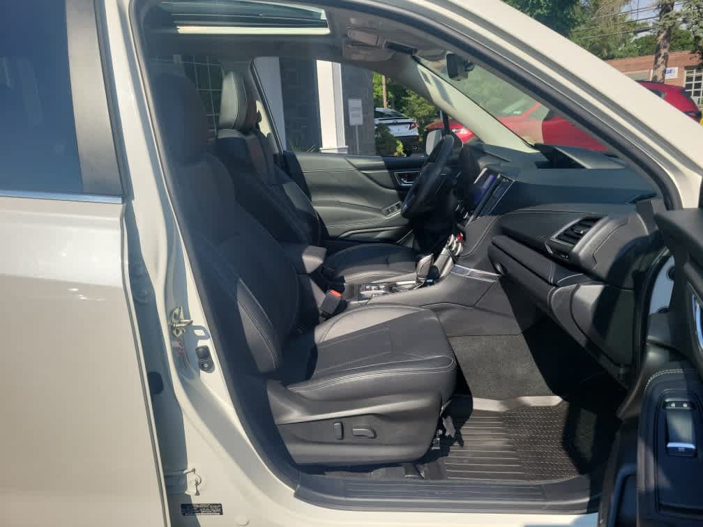 Used 2019 Subaru Forester Touring AWD/4WD image 30